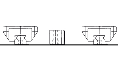 兩根滾珠導軌和一根齒條平行放置 兩根滾珠導軌和一根齒條平行放置