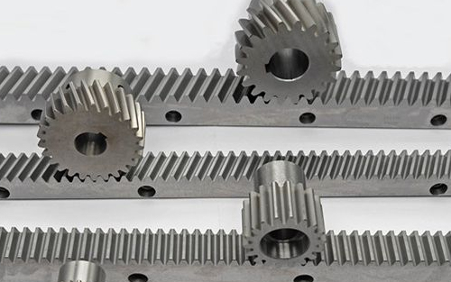 一種大型數(shù)控龍門(mén)銑床縱向齒輪齒條傳動(dòng)要求 一種大型數(shù)控龍門(mén)銑床縱向齒輪齒條傳動(dòng)要求